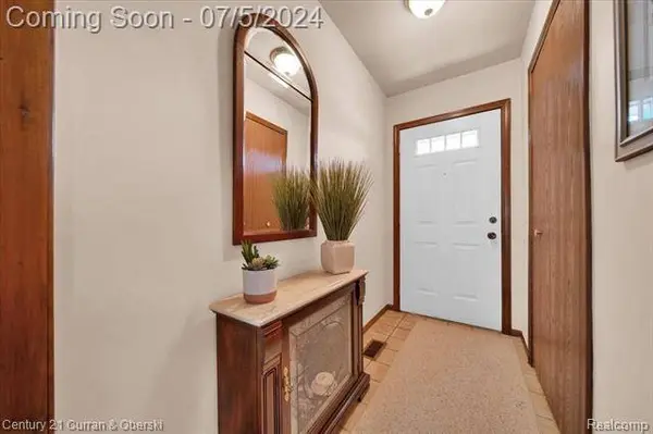 42812 COLLING Drive, Canton, MI 48188