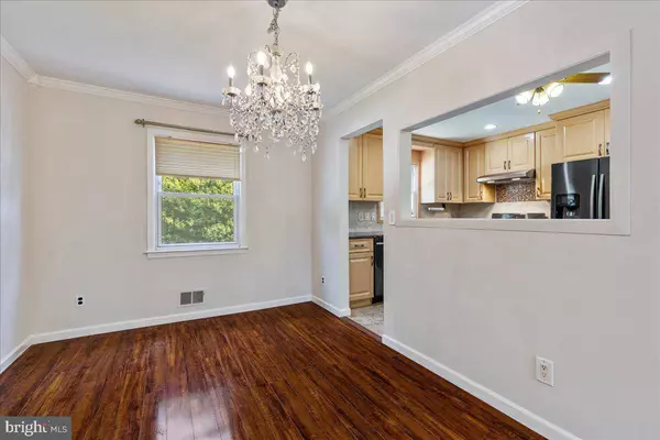 206 WOOLWORTH AVE, South Plainfield, NJ 07080