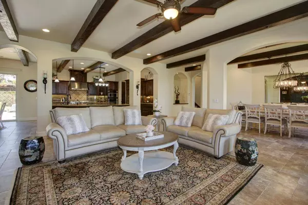 207 Corte Sendero, Lincoln, CA 95648