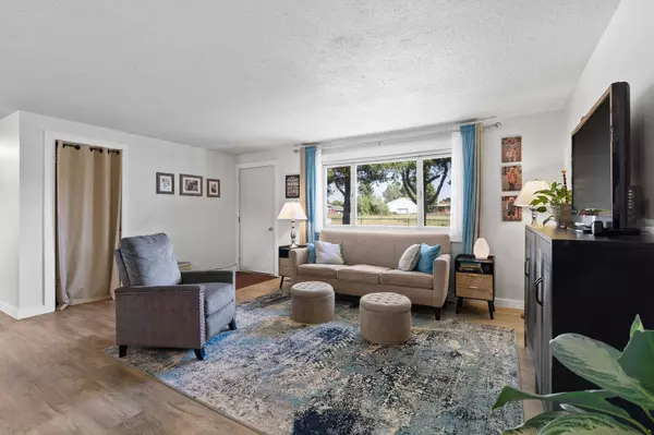 26906 E Ante Rd, Newman Lake, WA 99025