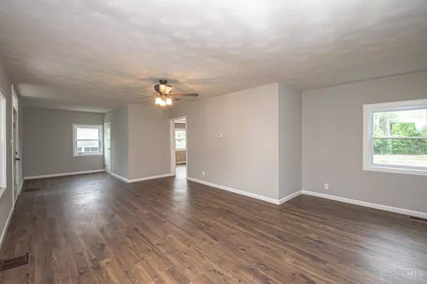 232 Hanna Ave, Trotwood, OH 45417