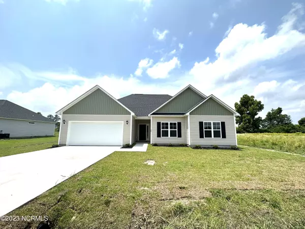 109 Adams Landing Way, Maysville, NC 28555