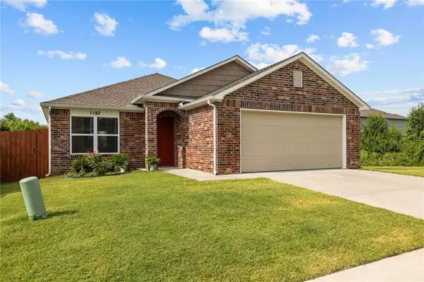 1187 S Jaybird Ln, Fayetteville, AR 72701