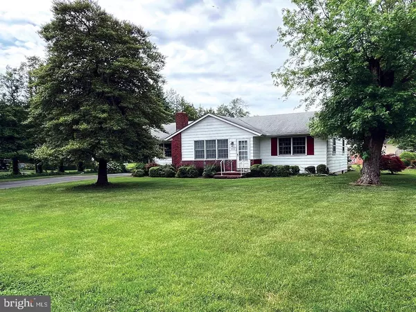 2200 COTTONWOOD DR, Vineland, NJ 08361