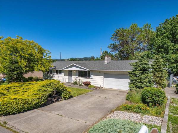 4212 N Woodlawn Rd, Spokane, WA 99216