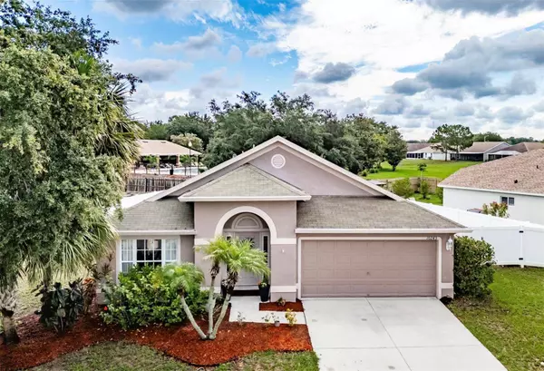 10245 HUNTERS HAVEN BLVD, Riverview, FL 33578