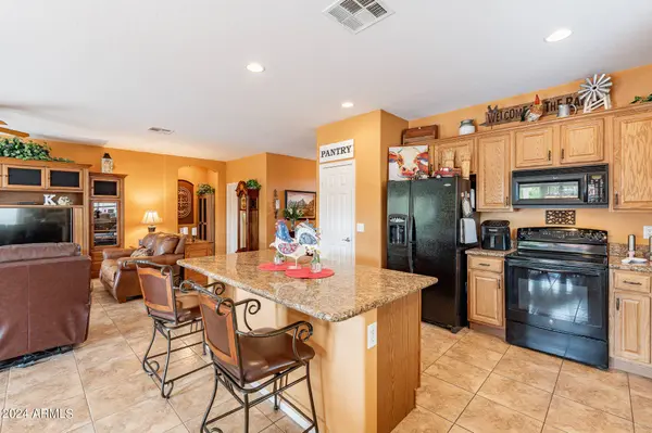 183 S 165th Drive, Goodyear, AZ 85338