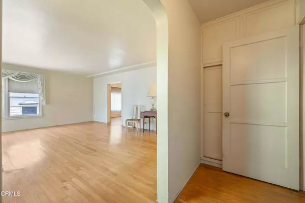 1515 Winchester AVE, Glendale, CA 91201