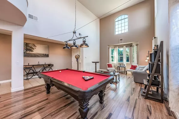 3159 Beverly Avenue, Clovis, CA 93619