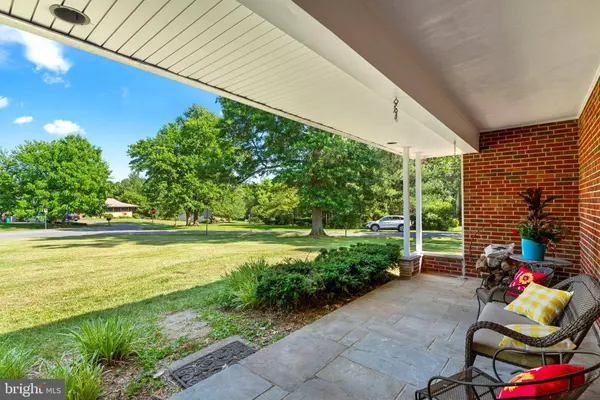 6308 DEWEY DR, Columbia, MD 21044