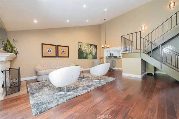 3 Clover #28, Irvine, CA 92604