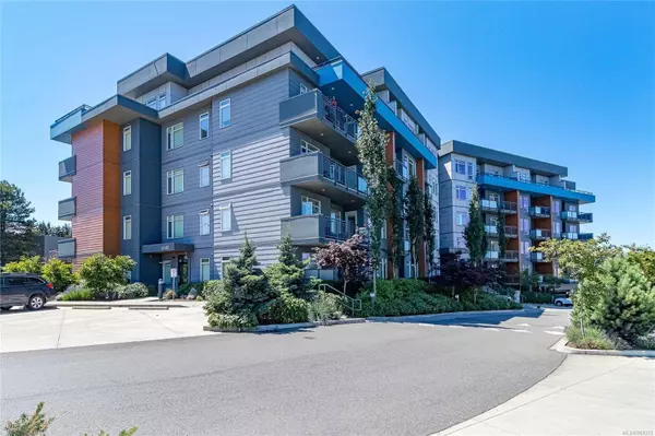 6540 Metral Dr #405, Nanaimo, BC V9L 0L8