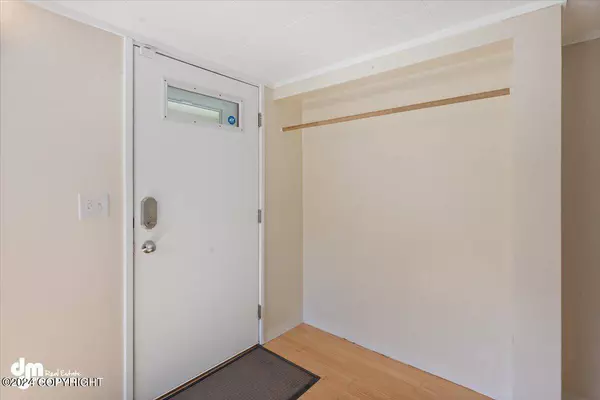 3407 Willow ST, Anchorage, AK 99517