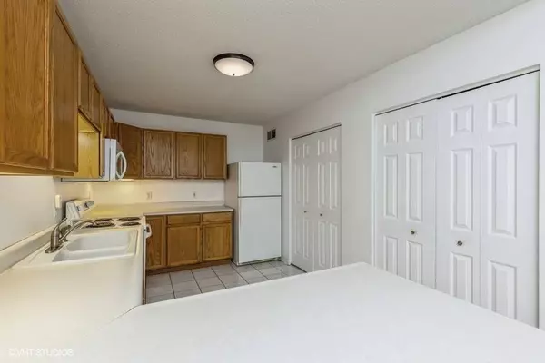 495 S 51st Street #7, West Des Moines, IA 50265