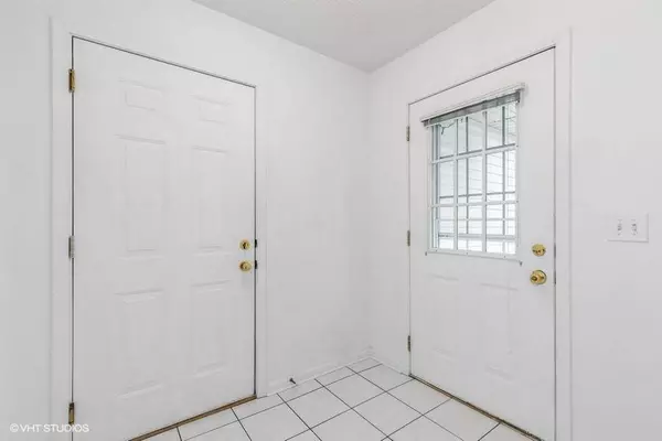 495 S 51st Street #7, West Des Moines, IA 50265