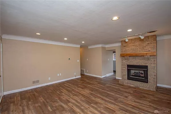 3814 Glaser Drive, Dayton, OH 45429