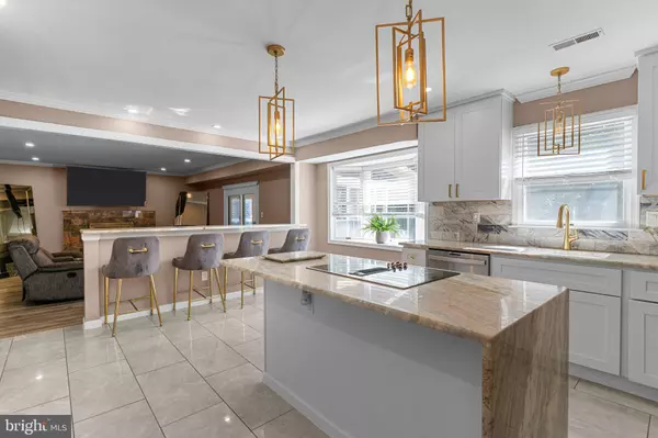 1315 ROBERTS AVE, Feasterville Trevose, PA 19053