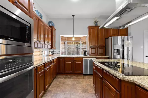 4510 Chadourne Court, Grapevine, TX 76051