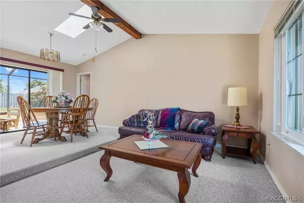 10483 Norvell RD, Spring Hill, FL 34608