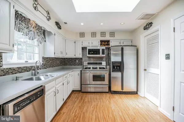 16 MCCANN BLVD, Sewell, NJ 08080