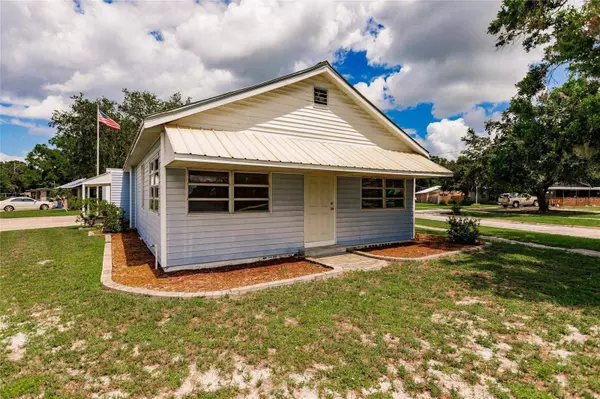 723 E CYPRESS ST, Arcadia, FL 34266