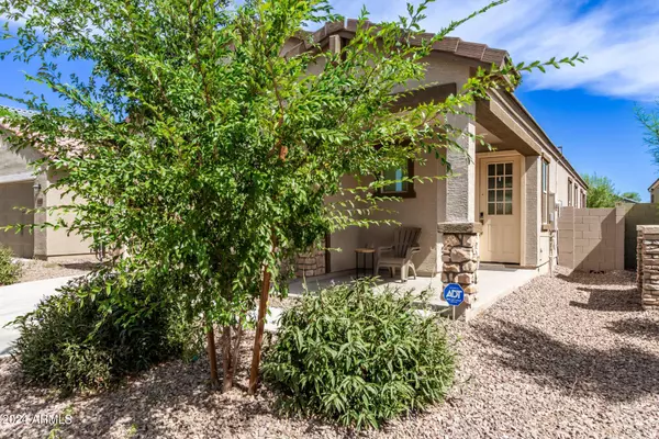 40486 W SUNLAND Drive, Maricopa, AZ 85138