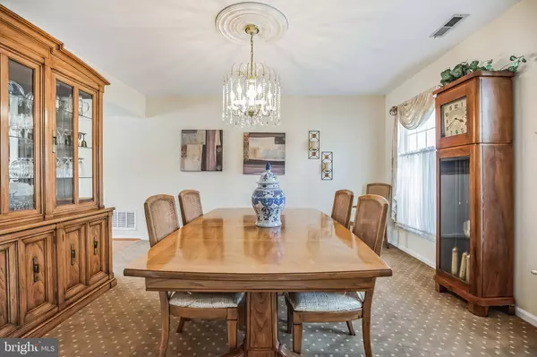 16 MCCANN BLVD, Sewell, NJ 08080