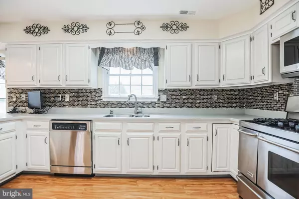 16 MCCANN BLVD, Sewell, NJ 08080