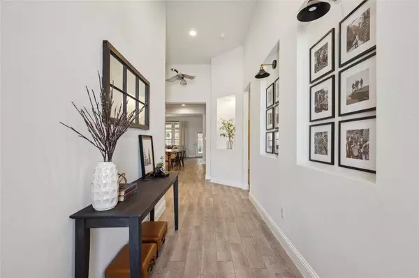 1207 Misty Ridge Drive, Justin, TX 76247