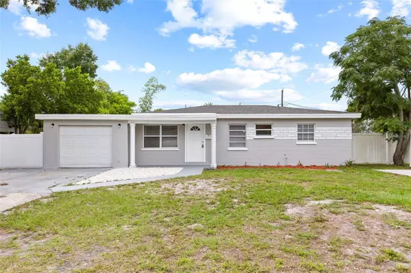 2615 SUNSHINE DR S, Lakeland, FL 33801