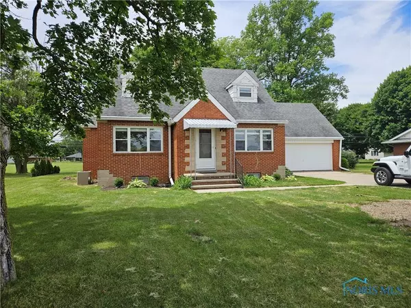 909 N Defiance ST, Archbold, OH 43502