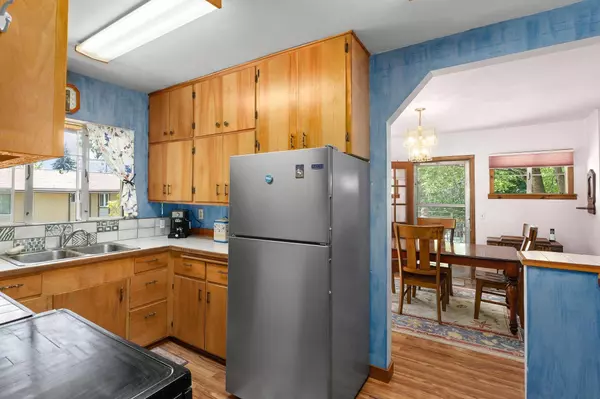 818 E Columbia Ave, Colville, WA 99114