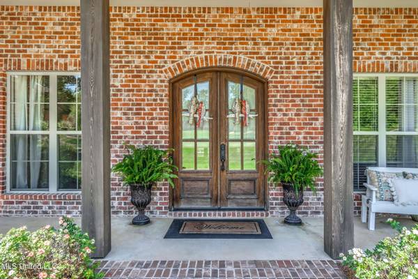 120 Fernwood Lane, Pearl, MS 39208