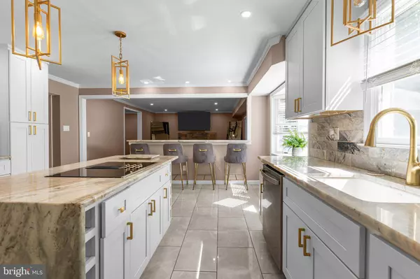 1315 ROBERTS AVE, Feasterville Trevose, PA 19053