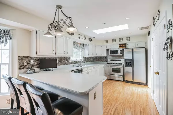 16 MCCANN BLVD, Sewell, NJ 08080