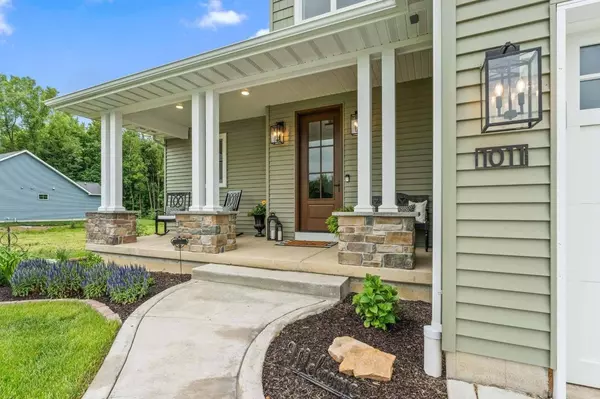 1011 Preserve LN, Chesterton, IN 46304