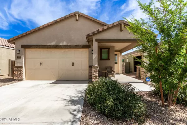 40486 W SUNLAND Drive, Maricopa, AZ 85138