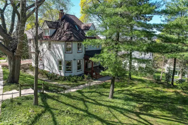 1908 Arlington Place, Madison, WI 53726