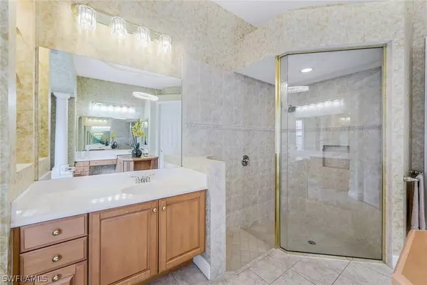 18361 Verona Lago DR, Miromar Lakes, FL 33913