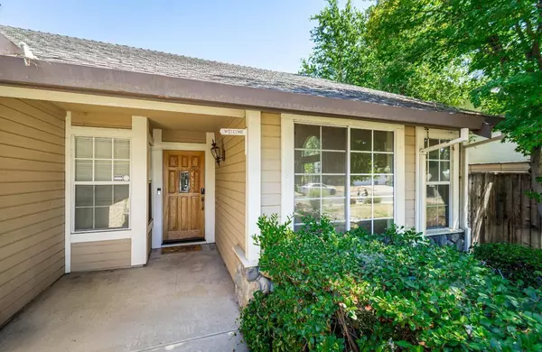 1232 Chablis CIR, Roseville, CA 95747