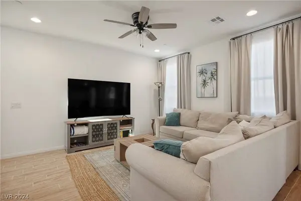 8772 Luse Street, Las Vegas, NV 89166