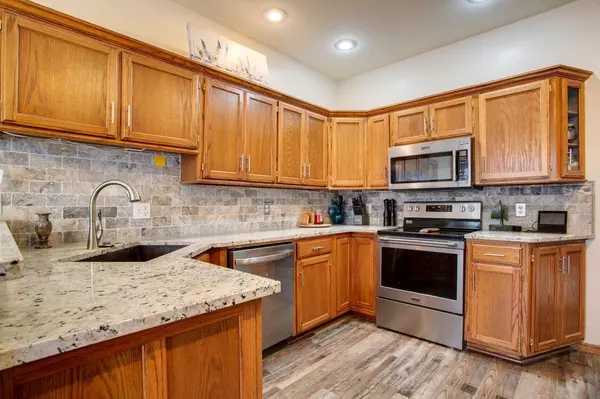 4214 Stonewall, Enid, OK 73703