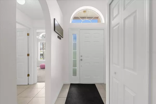 133 CARMEL BAY DR, Sanford, FL 32771