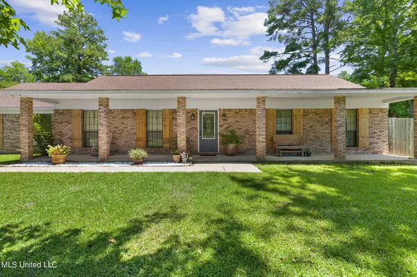 110 Florwood Cove, Brandon, MS 39042