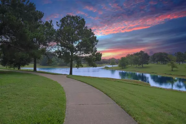 19335 Oxford Haven DR, Cypress, TX 77433