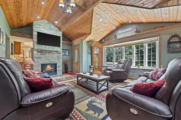 11510 W Mayers DRIVE, Franklin, WI 53132