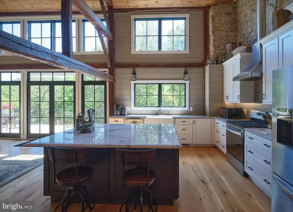 305 BOUGHER HILL RD, Easton, PA 18042