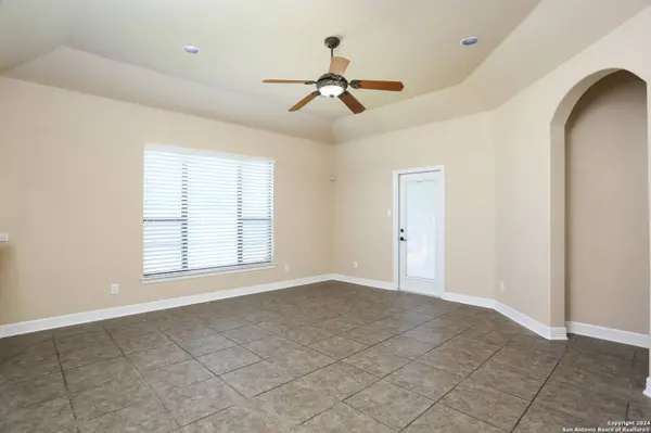 5458 ETERNAL, San Antonio, TX 78247-6604