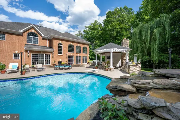 9 PERDER LN, Edgewater, MD 21037