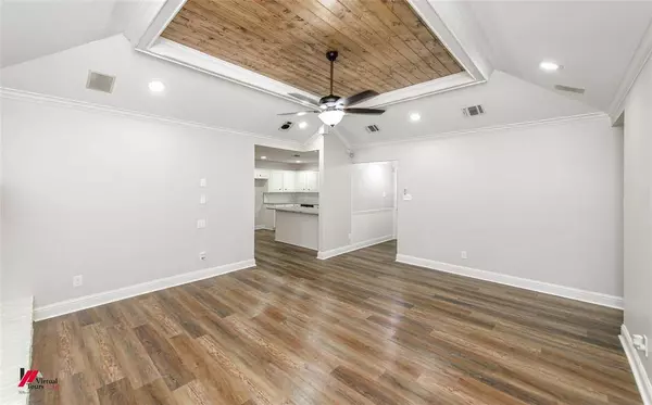 8937 Rosedown Place, Shreveport, LA 71118